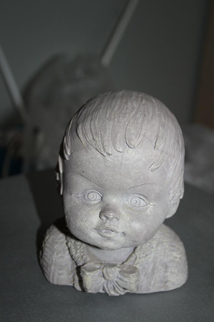 beeld van kinderhoofd, Ophalen of Verzenden, Gebruikt, Mens
