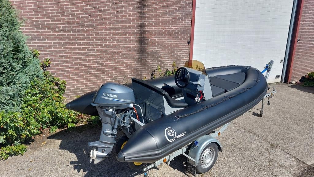 Wildcat 410 Sundeck RIB met Yamaha 25 pk EFI Viertakt Ptrim, Ophalen, Zo goed als nieuw, Benzine, Overige materialen