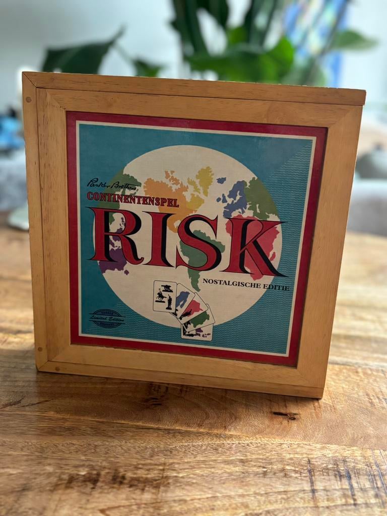Risk Nostalgische Editie - Compleet!, Hobby en Vrije tijd, Gezelschapsspellen | Bordspellen, Drie of vier spelers, Ophalen of Verzenden
