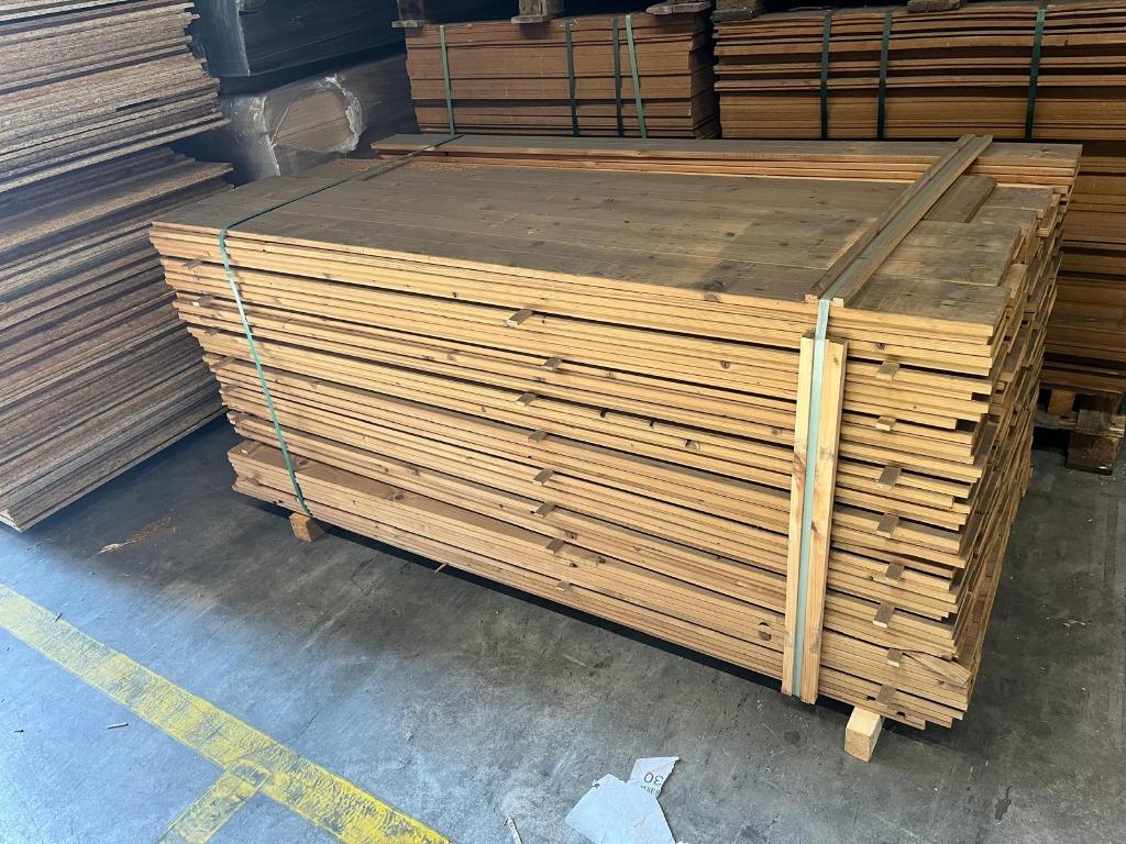 Thermisch gemodificeerd naaldhout 18 x 140 mm