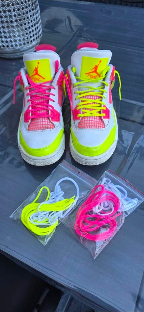 Jordan 4 retro white lemon pink, Nike Air Jordan, Ophalen of Verzenden, Sneakers of Gympen, Zo goed als nieuw