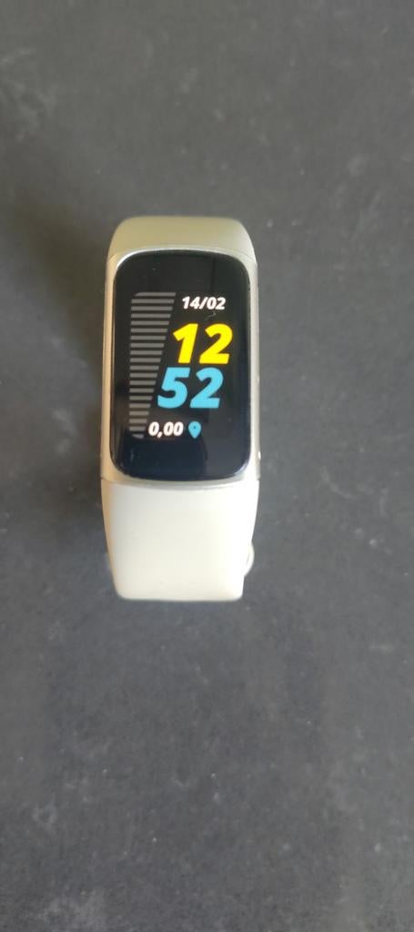 Fitbit Charge 5, Gebruikt, Wit, Ophalen of Verzenden, Fitbit