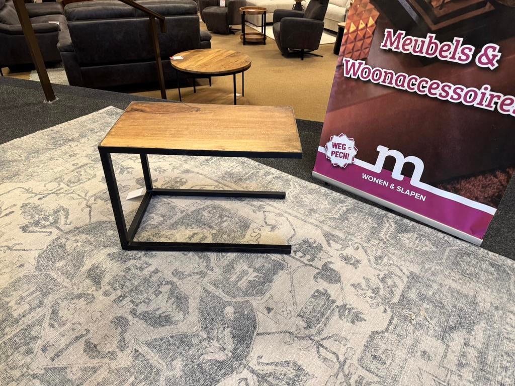 Salon/Bijzettafel Mango/Metaal Direct/Leverbaar, Minder dan 50 cm, 50 tot 100 cm, Nieuw, Mwonenenslapen@ziggo.nl
