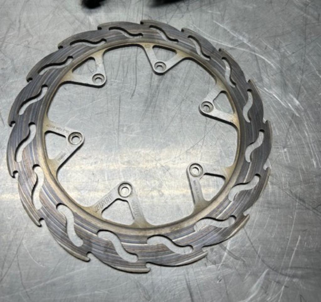Motomaster Oversize 240 mm Factory achter remschijf, Motomaster, Gebruikt, Ophalen of Verzenden, Info@motomaster.nl