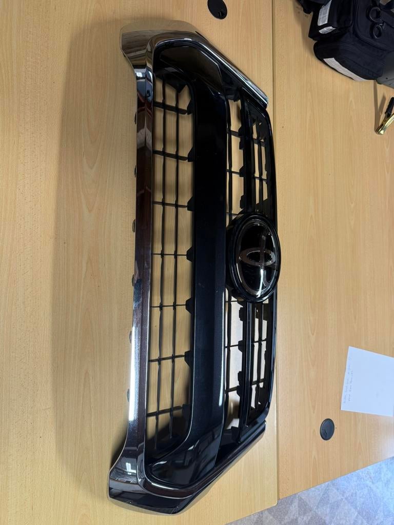 Toyota Hilux Grill 2024, Ophalen, Nieuw, Toyota, Bumper
