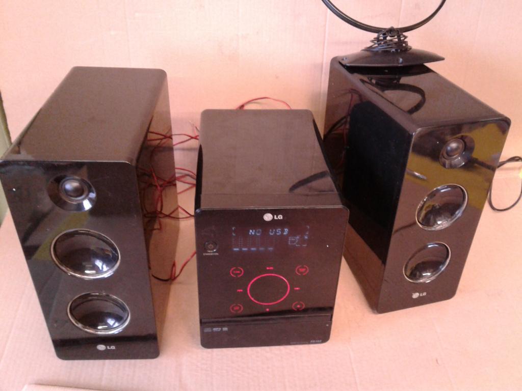 LG FA162 Micro Hi-Fi systeem, Audio, Tv en Foto, Stereo-sets, Ophalen of Verzenden, Niet werkend, Speakers, Overige merken