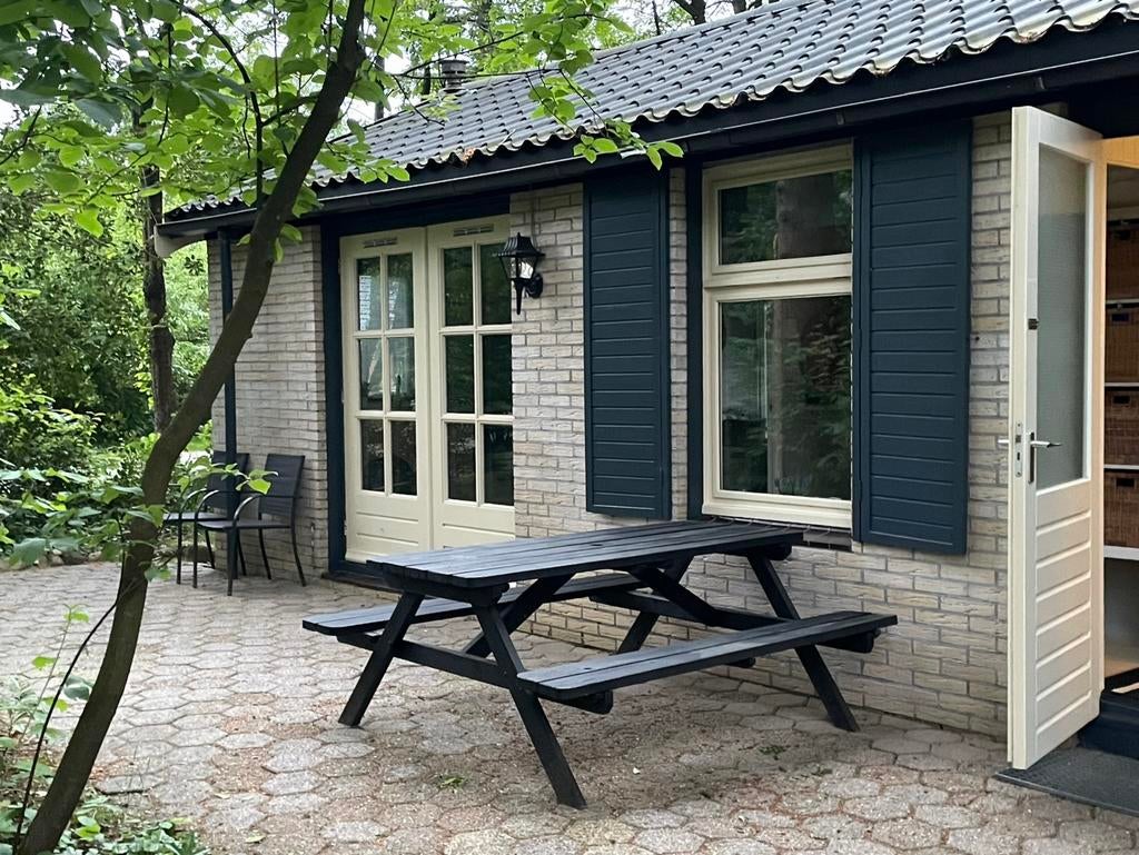 Te huur vakantiehuisje 4 personen Drouwen, Vakantie, Vakantiehuizen | Nederland, In bos, 2 slaapkamers, Wasmachine, Eigenaar
