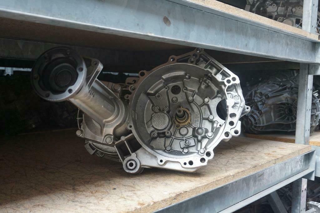 Versnellingsbak VW T4 2.5 TDI 5-Bak EWB DUJ DUH EWA, Auto-onderdelen, Transmissie en Toebehoren, Volkswagen, Ophalen of Verzenden