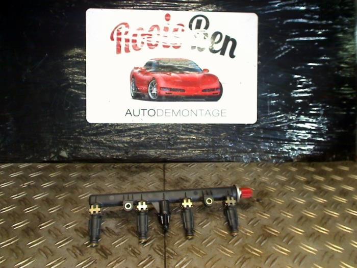 Galerij (Injectie) van een Fiat Stilo, Gebruikt, -, -, Ophalen of Verzenden