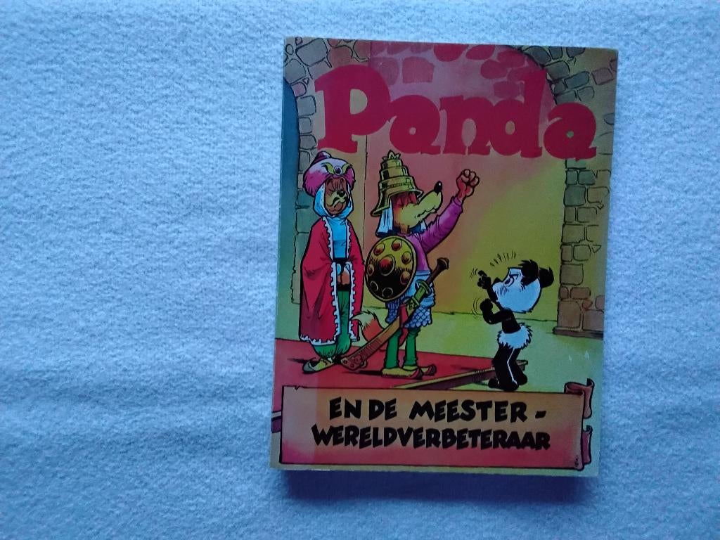 Marten Toonder   Panda   wereldverbeteraar, Boeken, Stripboeken, Eén stripboek, Ophalen of Verzenden, Gelezen