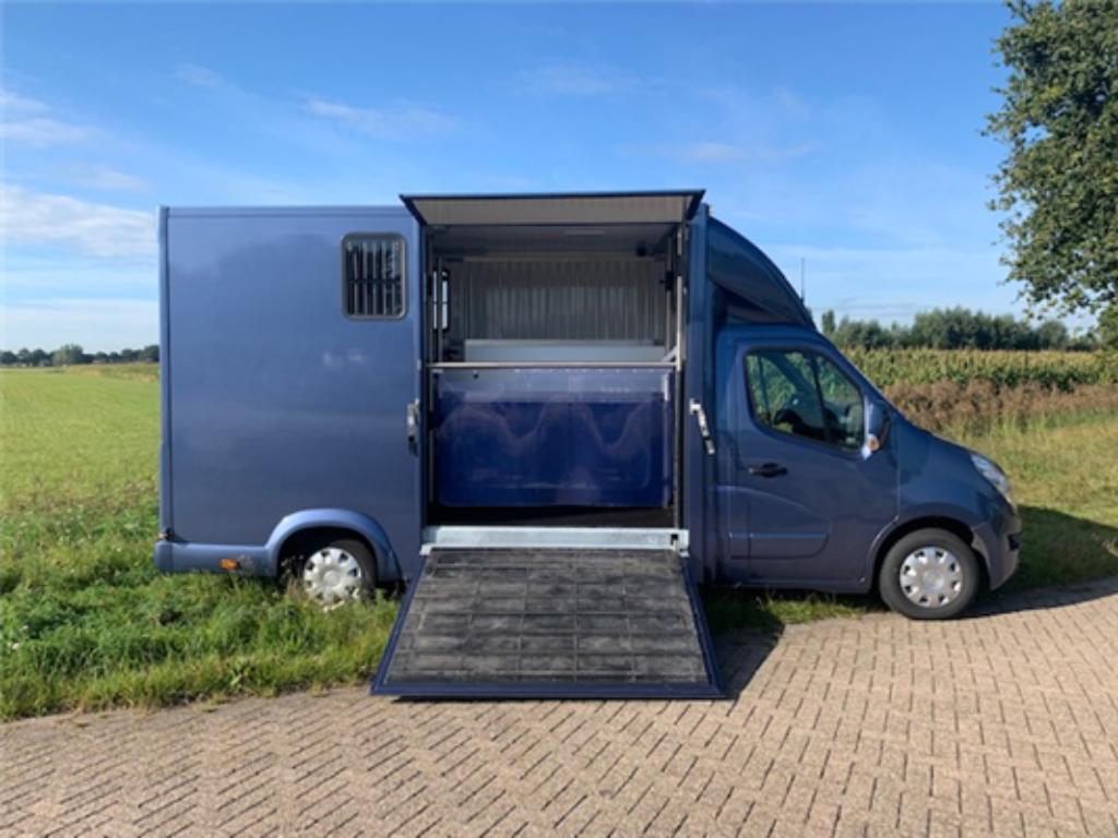 Gezocht Paardenvrachtwagen Paardenwagen B rijbewijs trailer, Verzenden, Aluminium, Overige typen