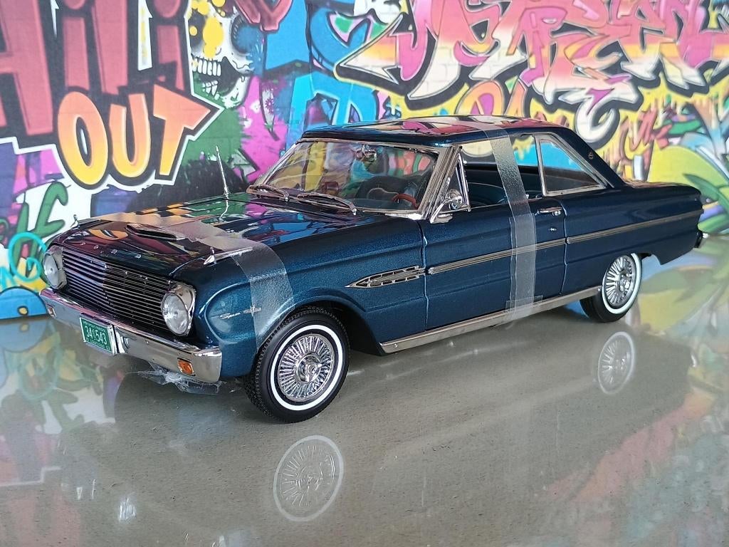 Ford Falcon Hard Top 1963 Sunstar 1/18 --NIEUWSTAAT--, Hobby en Vrije tijd, Modelauto's | 1:18, Ophalen of Verzenden, Zo goed als nieuw