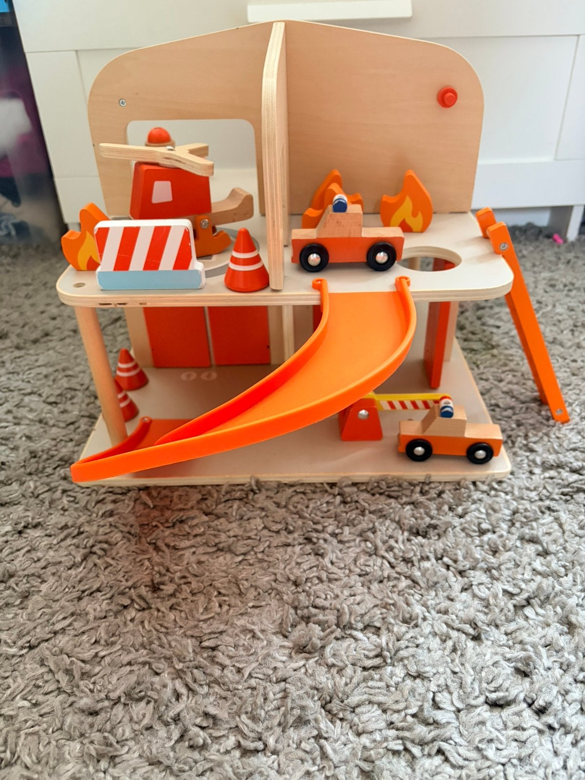 Houten brandweerkazerne, Kinderen en Baby's, Speelgoed | Houten speelgoed, Ophalen, Zo goed als nieuw