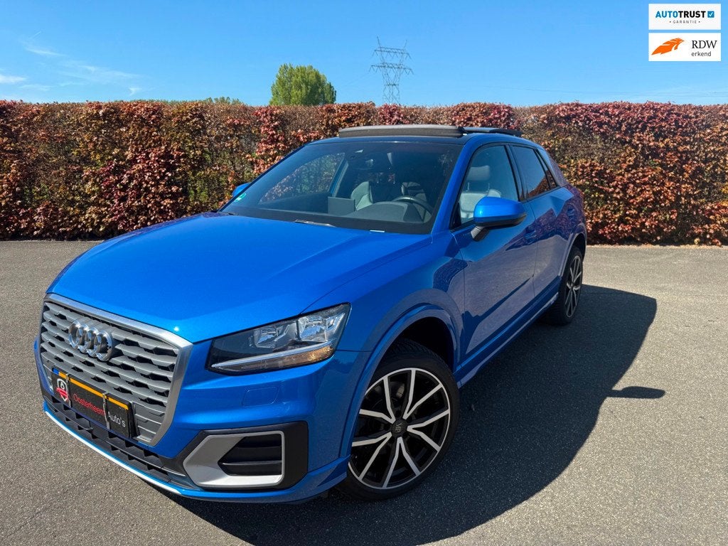 Audi Q2 1.4 TFSI CoD Sport Pano|Trekhaak|Leder|Navi, Auto's, Audi, Gebruikt, 4 cilinders, 150 pk, Blauw