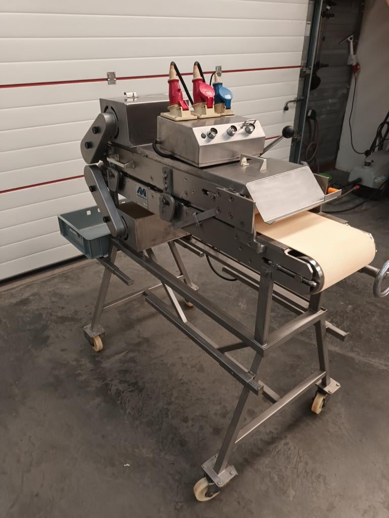 SELO SCHNITZELPLETTER VLEESPLETTER SLAGERIJ INVENTARIS, Witgoed en Apparatuur, Ophalen, Zo goed als nieuw