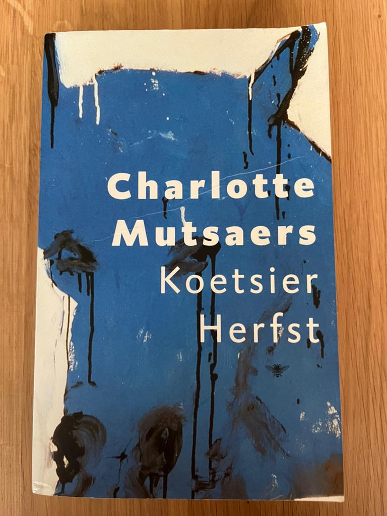Boek: Koetsier Herfst - Charlotte Mutsaers, Ophalen of Verzenden, Gelezen