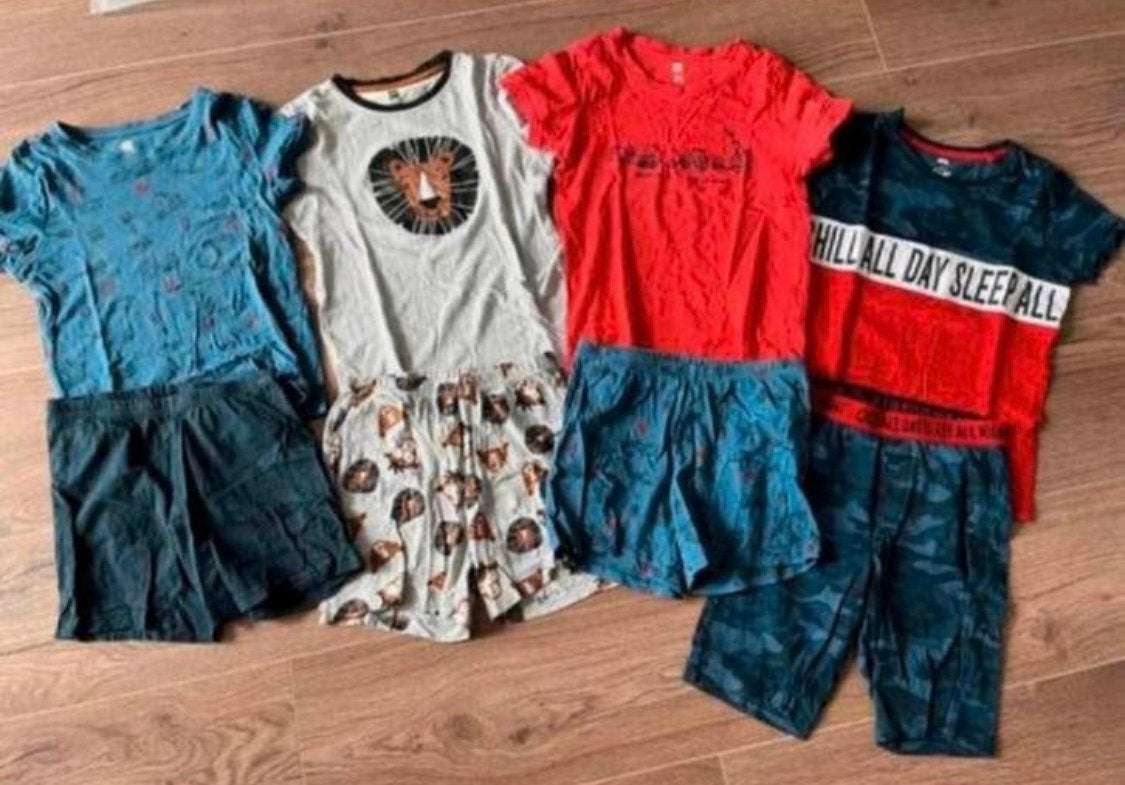 Pyjama’s/ shortama’s maat 122-128, Kinderen en Baby's, Kinderkleding | Maat 122, Ophalen of Verzenden, Zo goed als nieuw, Jongen