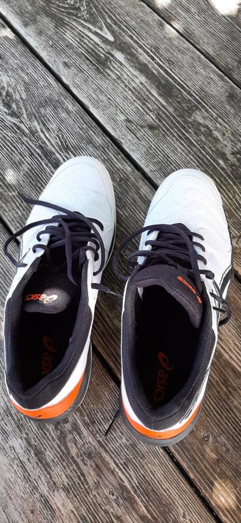 Indoor tennisschoenen, Schoenen, Ophalen of Verzenden, Zo goed als nieuw, K-Swiss