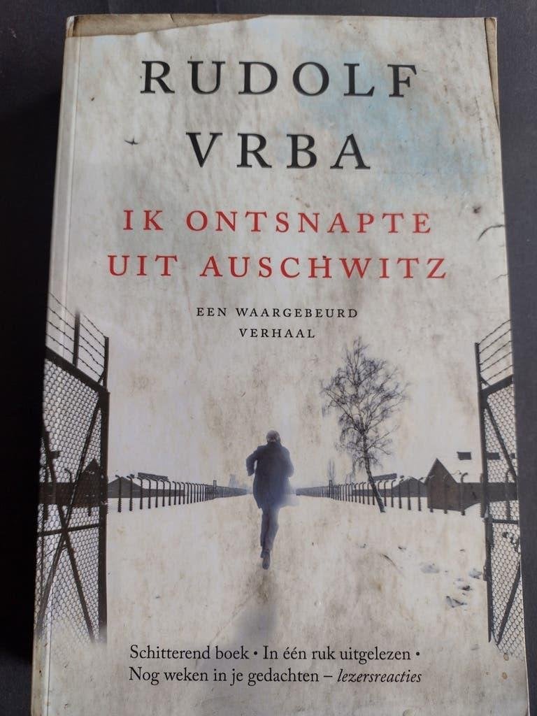 ik ontsnapte uit Auschwitz / R. Vrba ISBN 9789401905244, Ophalen, Gelezen, Rudolf Vrba