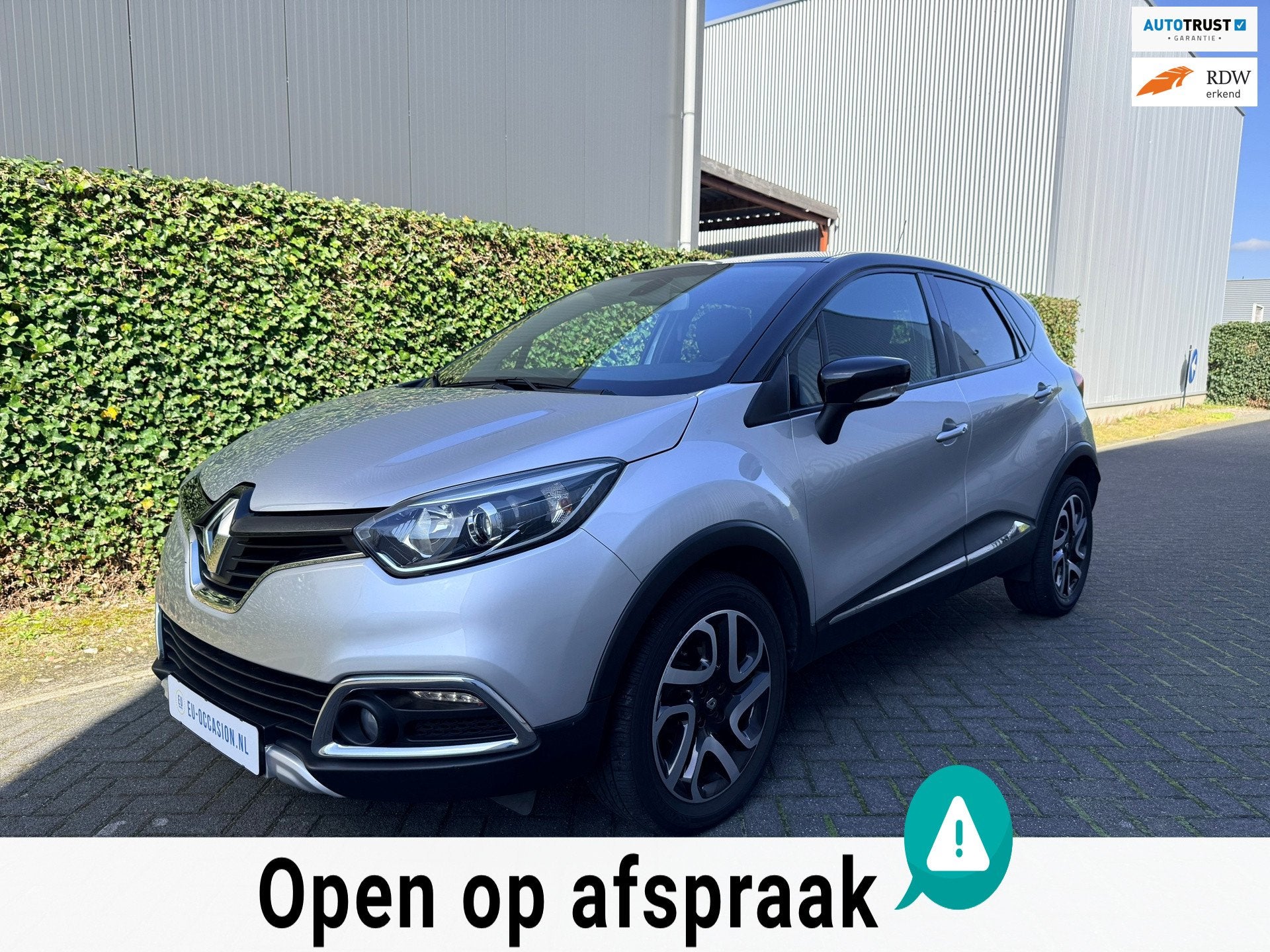 Renault Captur 0.9 TCe 90PK Xmod 2017 | LEDER | CAMERA | KEY, Auto's, Voorwielaandrijving, Gebruikt, Zwart, Leder