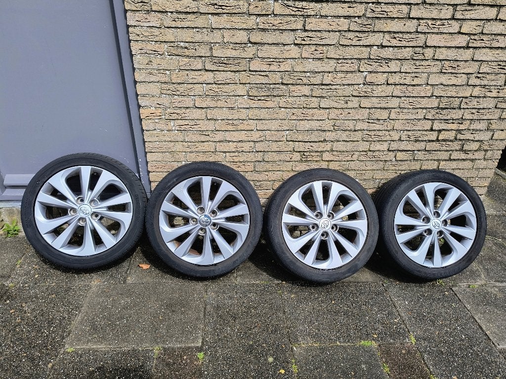 Orginele Toyota Auris 17'' velgen, Auto-onderdelen, Banden en Velgen, Ophalen, Gebruikt, Velg(en), 17 inch