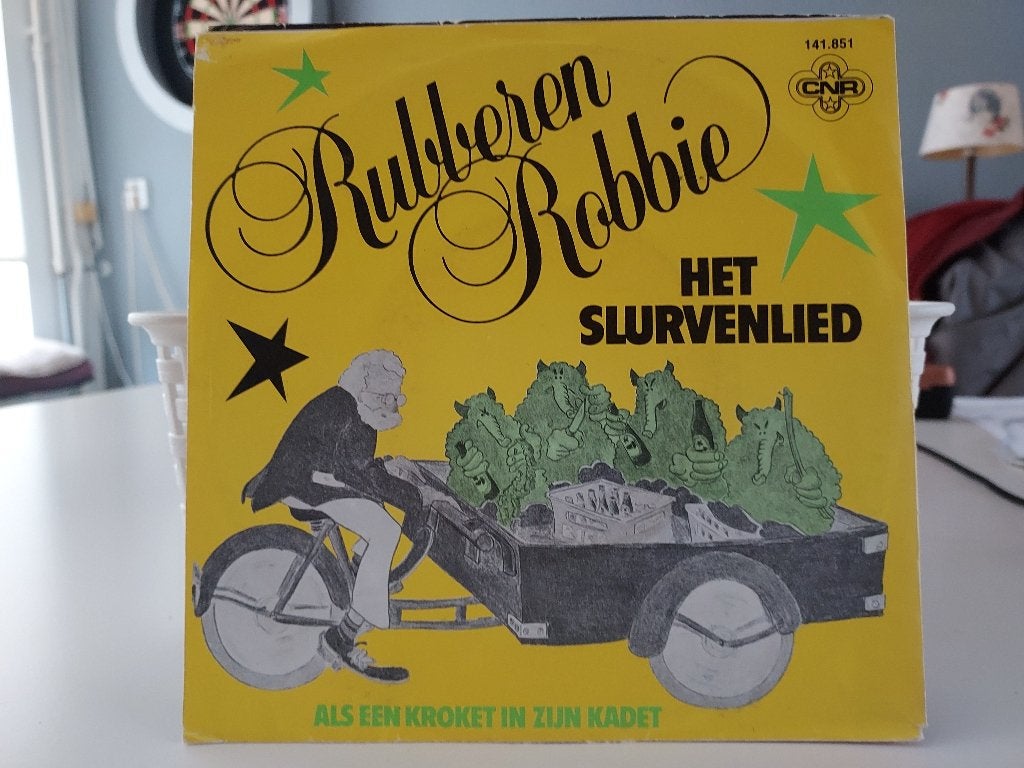 7" Single Rubberen Robbie - Het Slurvenlied / Als Een Kroket, Cd's en Dvd's, Vinyl Singles, Gebruikt, 7 inch, Ophalen of Verzenden