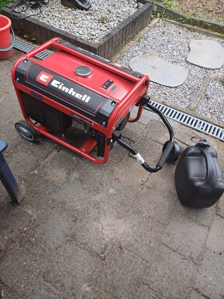 noodstroomaggregaat Einhell jerrycan met ongeveer 10 liter, Doe-het-zelf en Verbouw, Aggregaten, Ophalen, Zo goed als nieuw, Minder dan 5 kVA