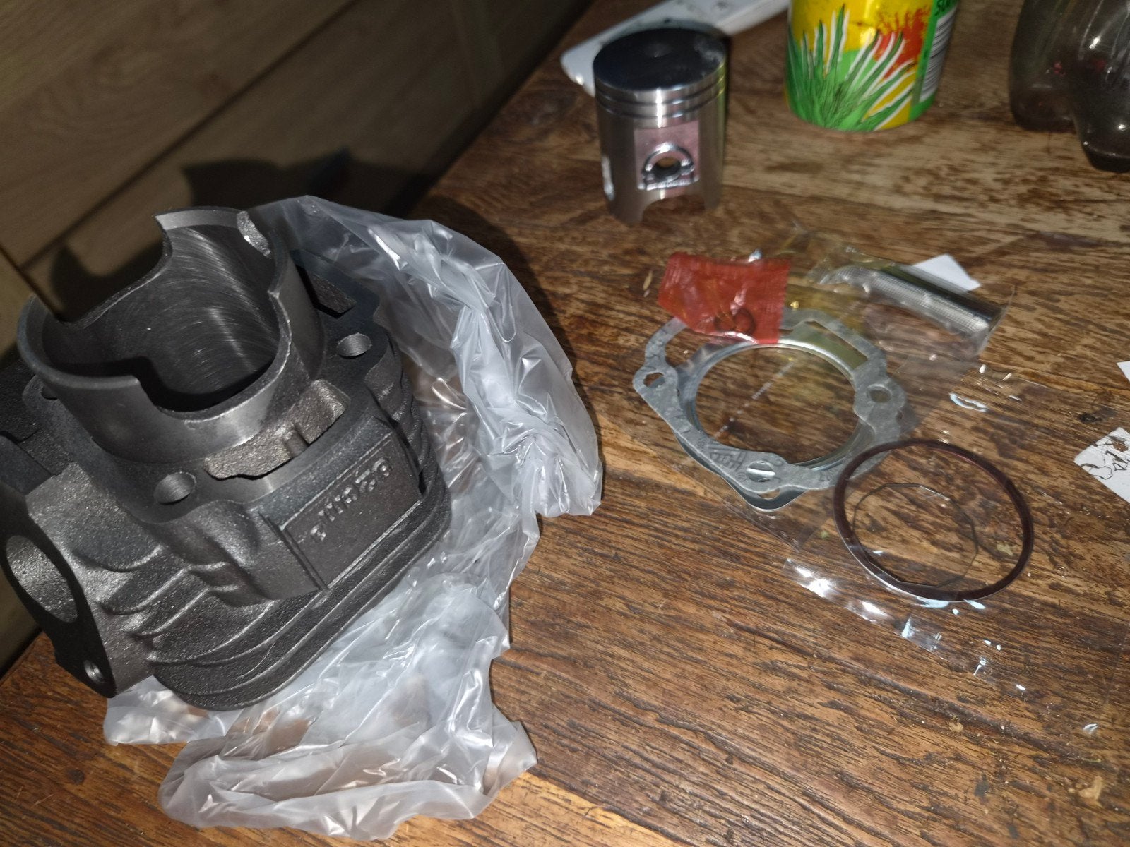 Nieuwe 90cc cilinder set - Verkeerd besteld, zoek 80cc, Ophalen of Verzenden, Nieuw, Cilinder