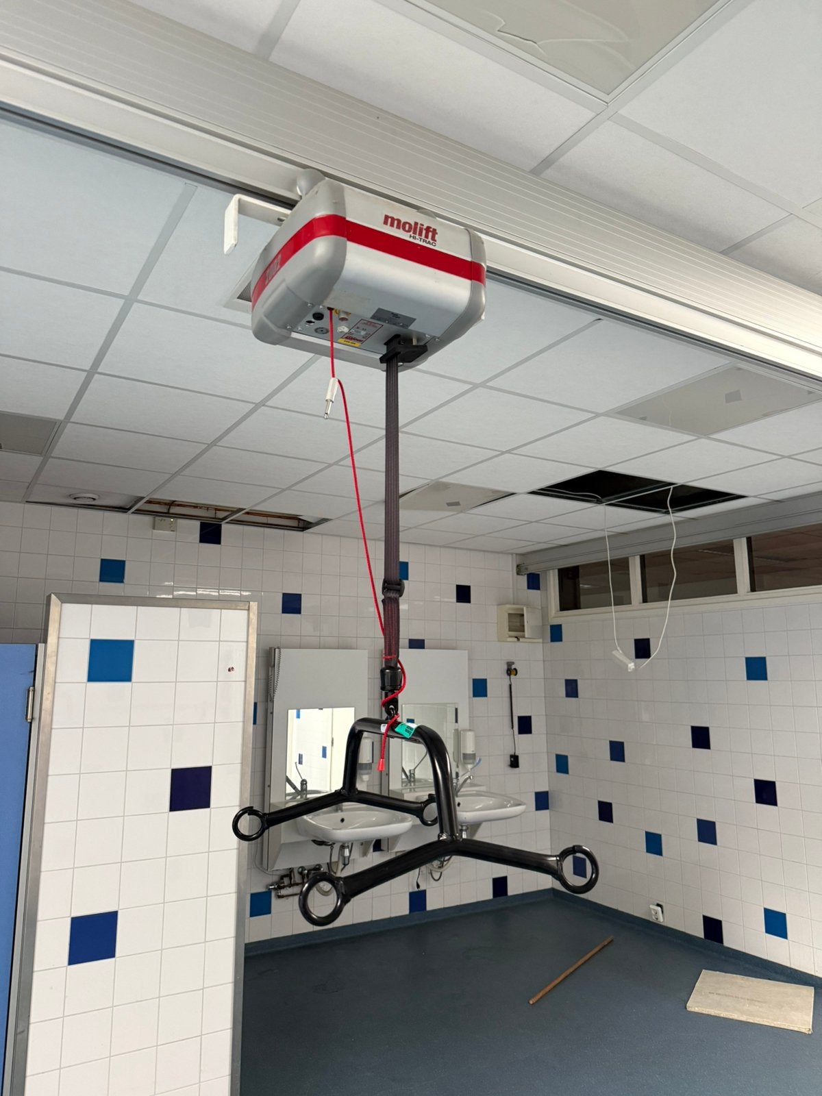 Professionele tillift - Molift model 2002, Diversen, Verpleegmiddelen, Gebruikt, Ophalen
