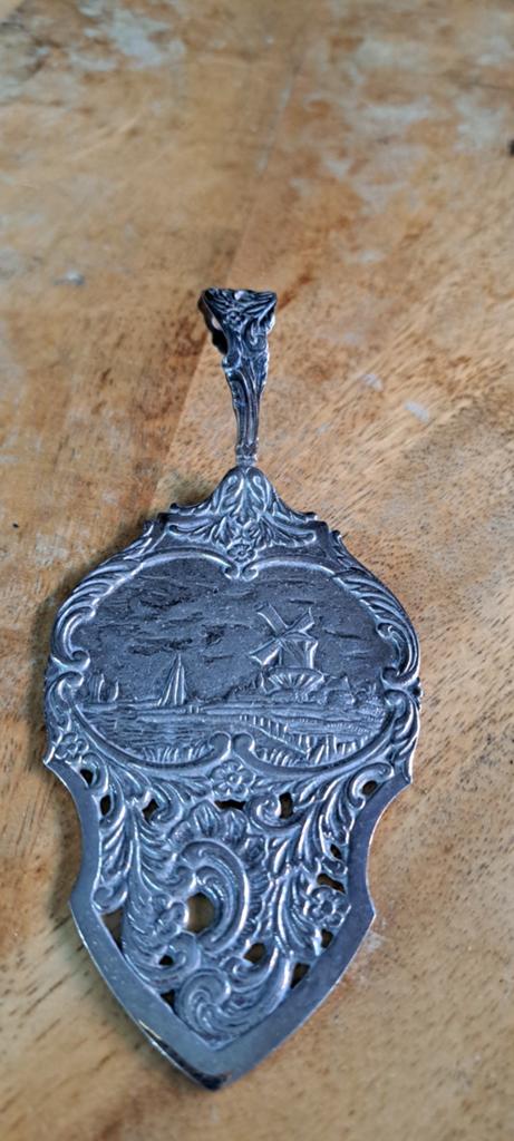Antieke zilveren taartschep met molen en zeilschip, Antiek en Kunst, Antiek | Goud en Zilver, Ophalen of Verzenden