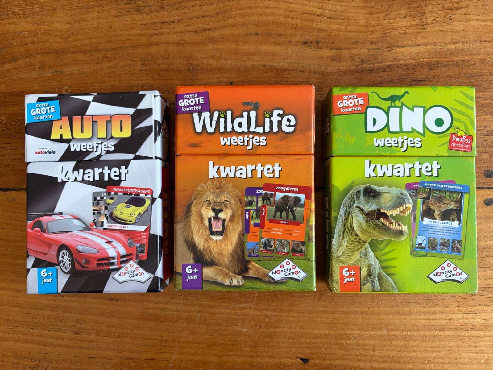 3 kwartetspellen: Dino, Auto en Wildlife weetjes, Verzamelen, Ophalen of Verzenden, Zo goed als nieuw, Kwartet(ten)