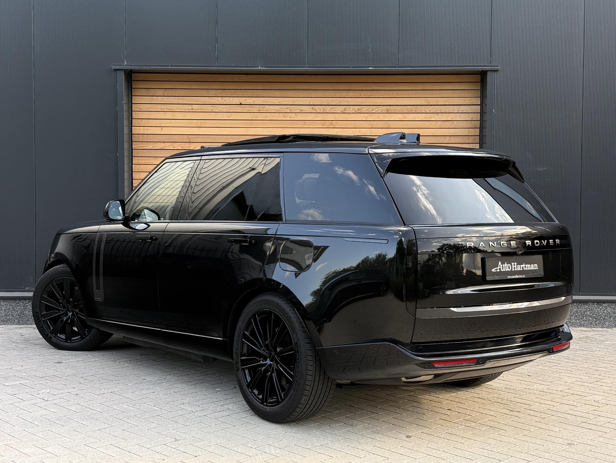 Land Rover Range Rover 3.0 P460e LWB Autobiography PHEV REAR, Automaat, Euro 6, Vierwielaandrijving, Hybride Elektrisch/Benzine
