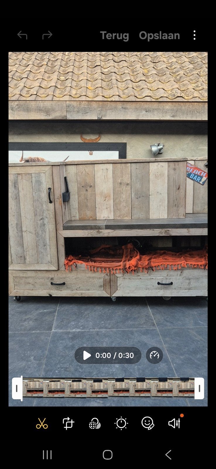 Buitenbar met koelkast en tv, gemaakt van steigerhout, Ophalen, Gebruikt, 100 tot 150 cm, Rustiek, robuust, buitenleven