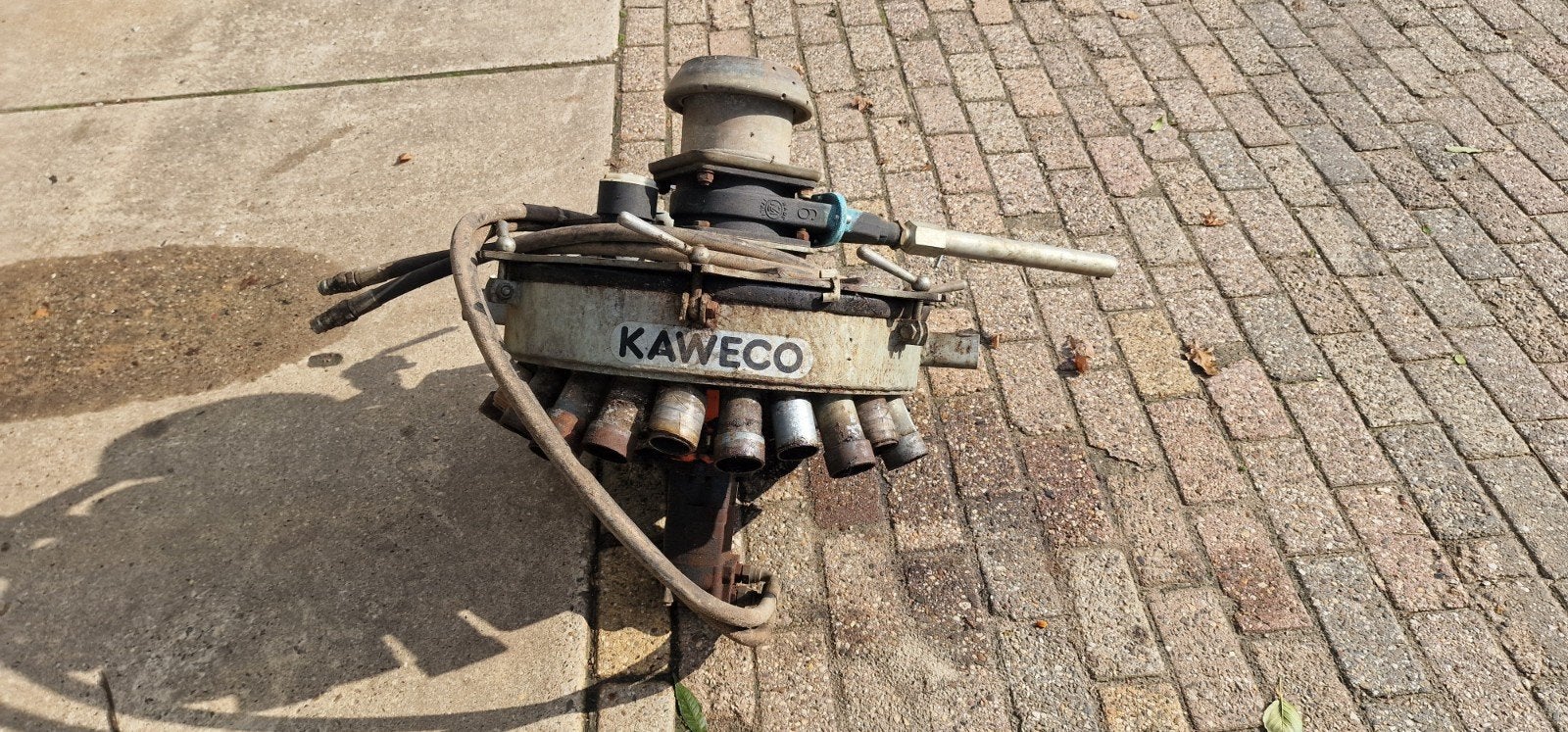 Kaweco verdeel moolen met 24 uitlopen., Ophalen