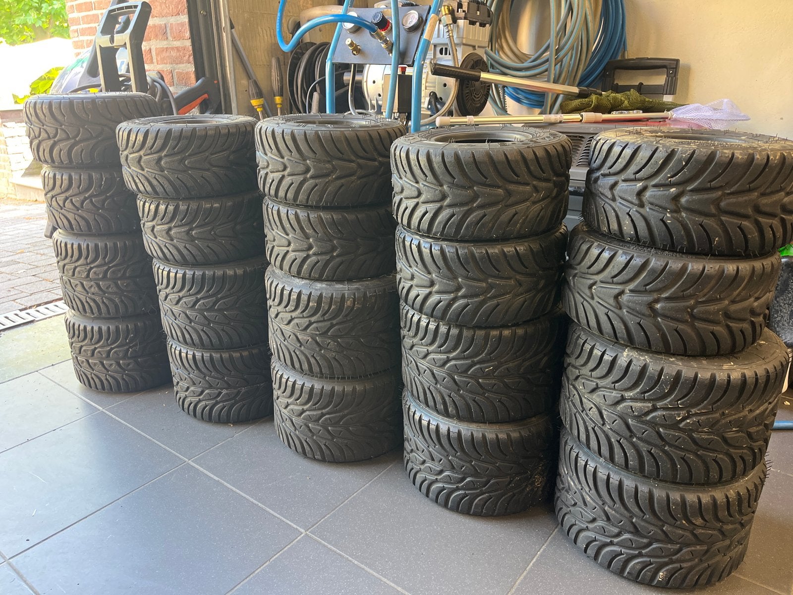 Mojo W5 regenbanden, Sport en Fitness, Karting, Ophalen, Gebruikt, Onderdelen Kart