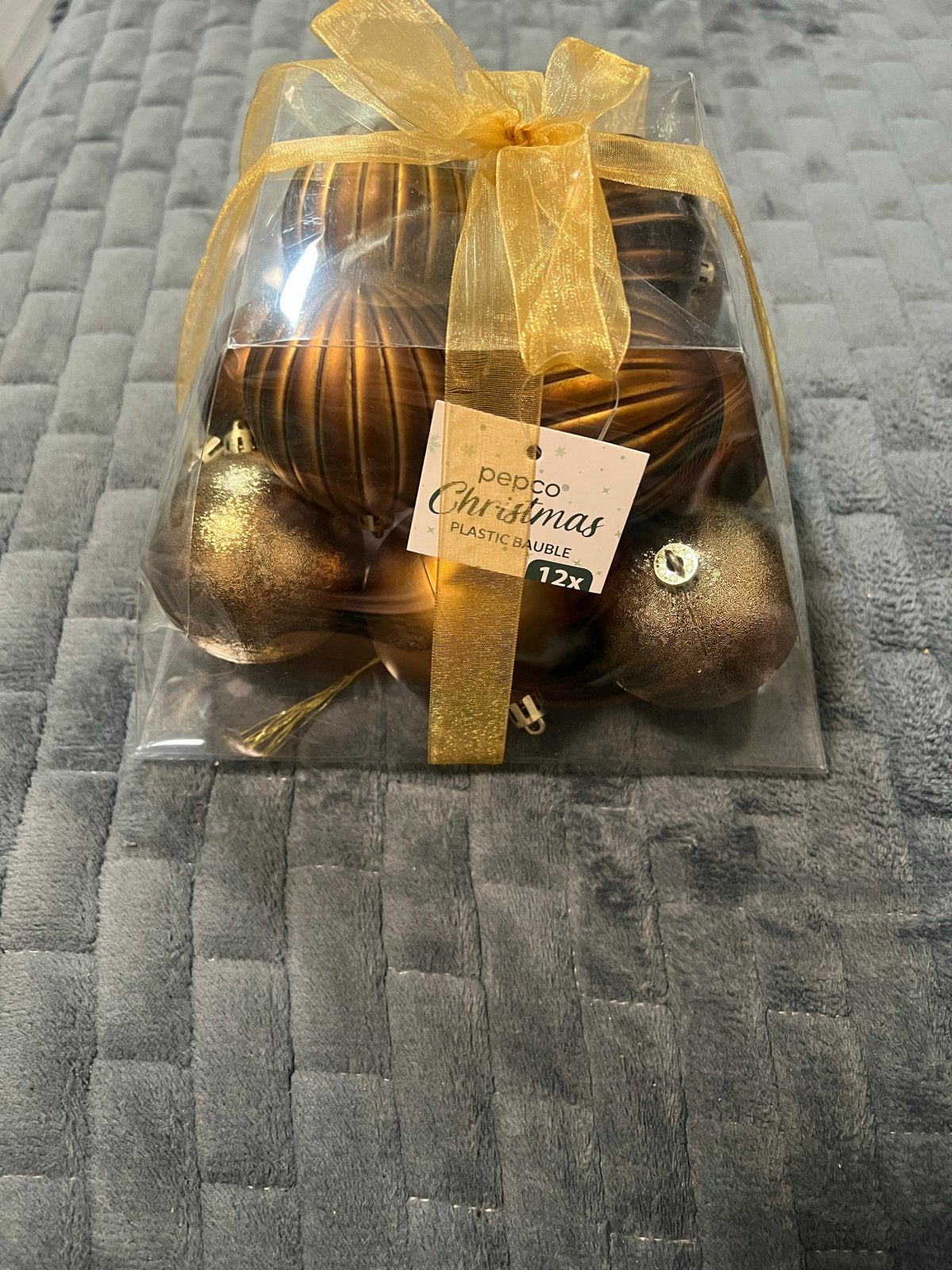 NIEUW, luxe (geschenk) set plastic kerstballen, brons-goud, Ophalen of Verzenden, Nieuw