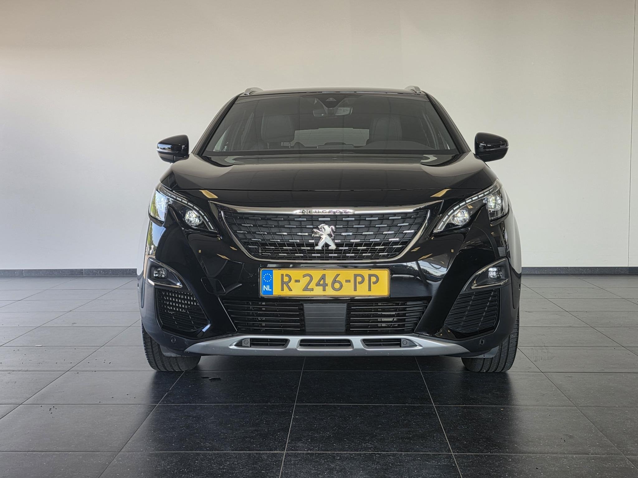 Peugeot 3008 1.6 HYbrid4 300 GT | Leder | Stoelverwarming |, Auto's, Euro 6, 4 cilinders, Zwart, Plug-in hybride