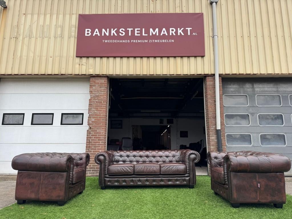 Bankstel CHESTERFIELD 3 zit bank+ 2 fauteuils bruin leer, Ophalen, Geen, Pahest@hotmail.nl, Design