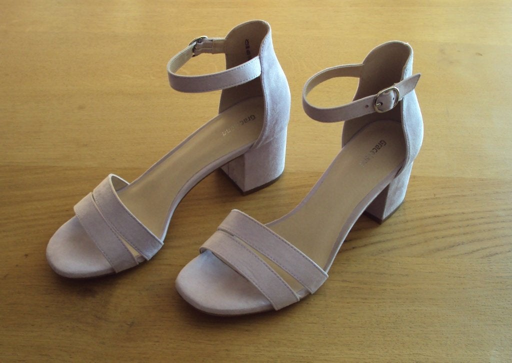 Graceland sandalette maat 40, Beige, Ophalen of Verzenden, Zo goed als nieuw, Schoenen met hoge hakken