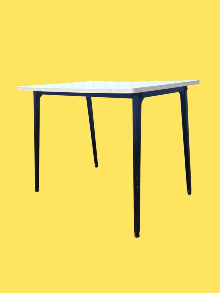 Vintage bureau, Friso Kramer voor Ahrend de Cirkel, Gebruikt, ,, Ophalen of Verzenden, ,