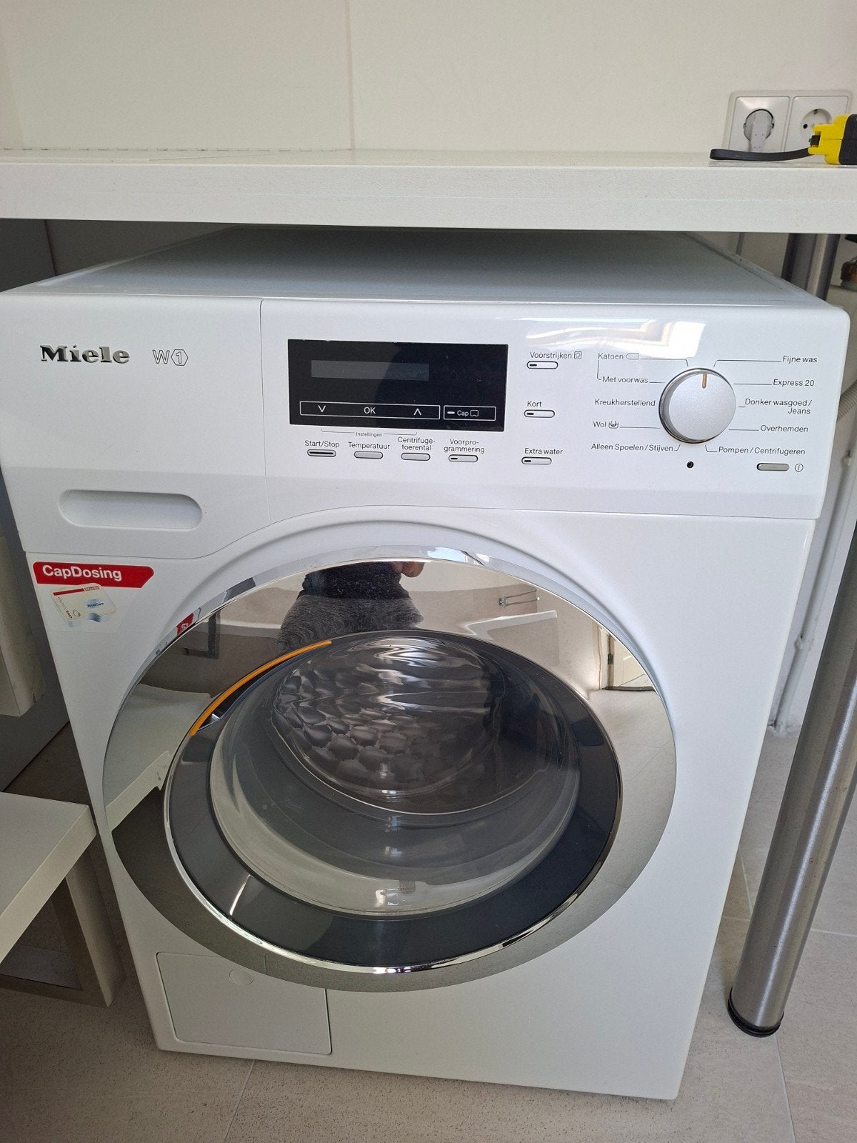 Miele W1 cap dosing wasmachine, Witgoed en Apparatuur, Ophalen, 85 tot 90 cm
