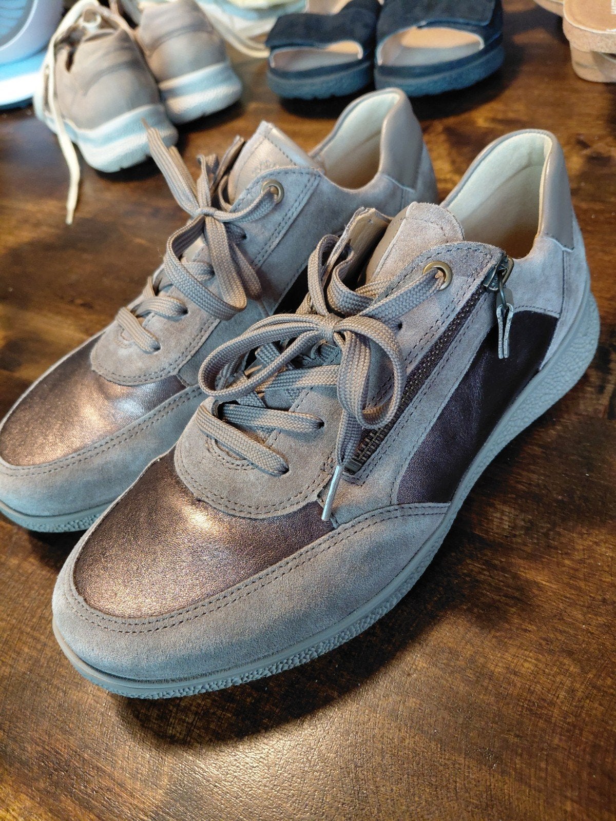 Hartjes schoenen mt 40 breedte k, Ophalen of Verzenden, Zo goed als nieuw, Zwart, Sneakers of Gympen