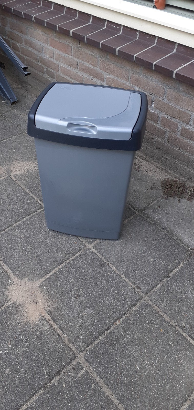 1curver prullenbakken past groenezakken /oranje  in, Ophalen, Zo goed als nieuw, Kunststof, 50 – 75