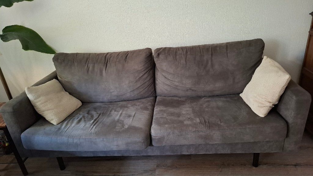 2 bruine 2,5 zitsbanken, Ophalen, Overige maten, 75 tot 100 cm, Zo goed als nieuw