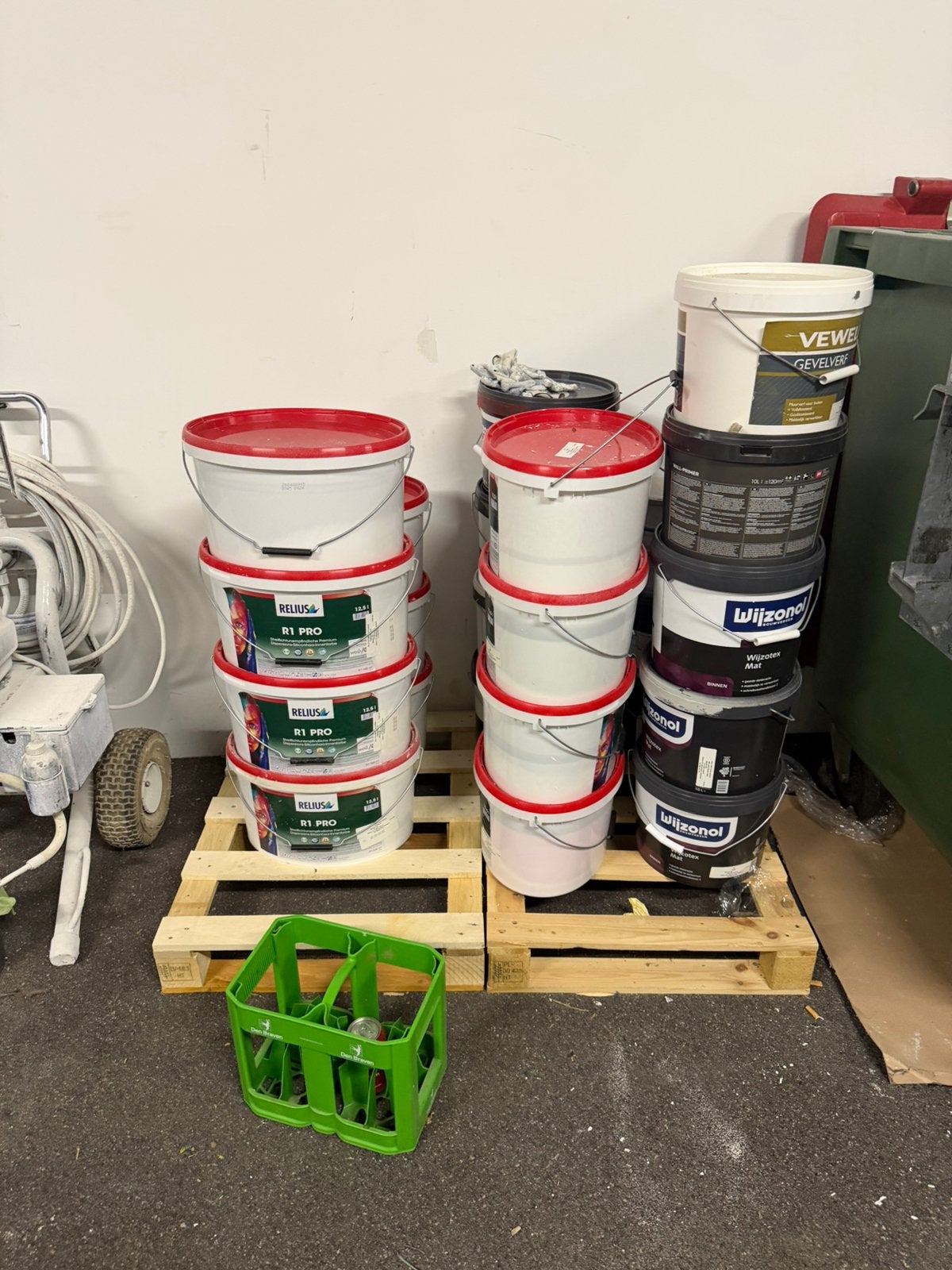 gratis af te halen, Doe-het-zelf en Verbouw, Verf, Beits en Lak, Ophalen of Verzenden, Wit