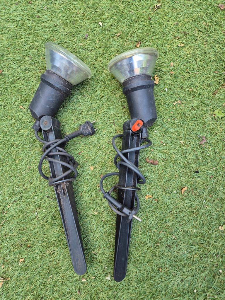 2 tuinspots met stekker., Tuin en Terras, Buitenverlichting, Ophalen, Gebruikt, Netvoeding, Minder dan 50 watt