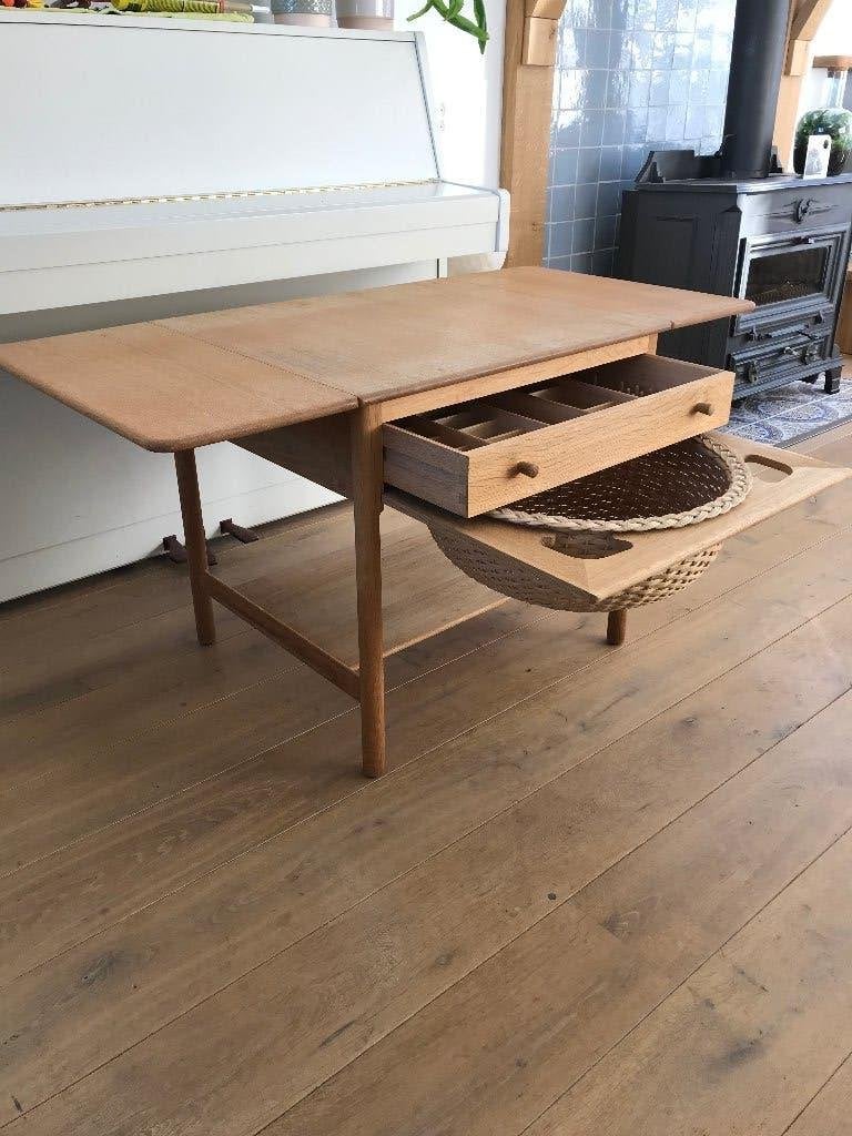 Hans Wegner PP Mobler PP33 AT33 eiken sewing table Deens, Ophalen