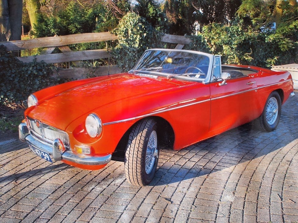 Gevraagd MGB carrosserie voor onderdelen of restauratie, Auto-onderdelen, Ophalen, Gebruikt, Voor, Motorkap