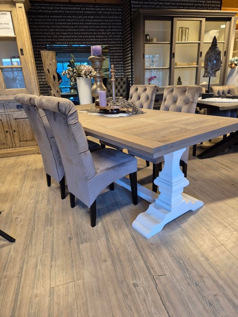 *VOORRAAD* 4 Landelijke Eetkamerstoel Bellagio Stof Taupe (5, Huis en Inrichting, Landelijke eetkamerstoel Bellagio Knoopjes Gratis Bezorging
