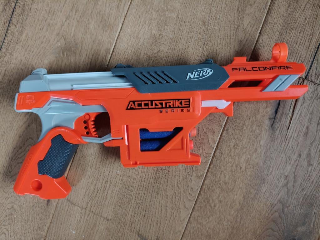Nerf AccuStrike Falconfire Blaster - Zo goed als nieuw, Ophalen of Verzenden, Zo goed als nieuw